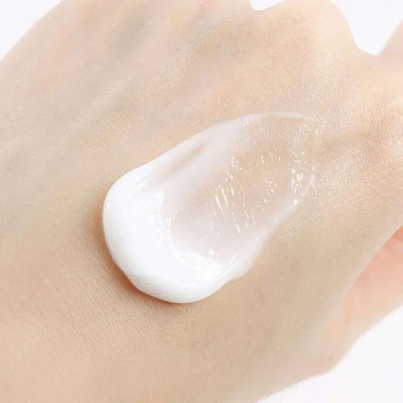 Round-Lab-1025-Dokdo-Eye-Cream-5.webp