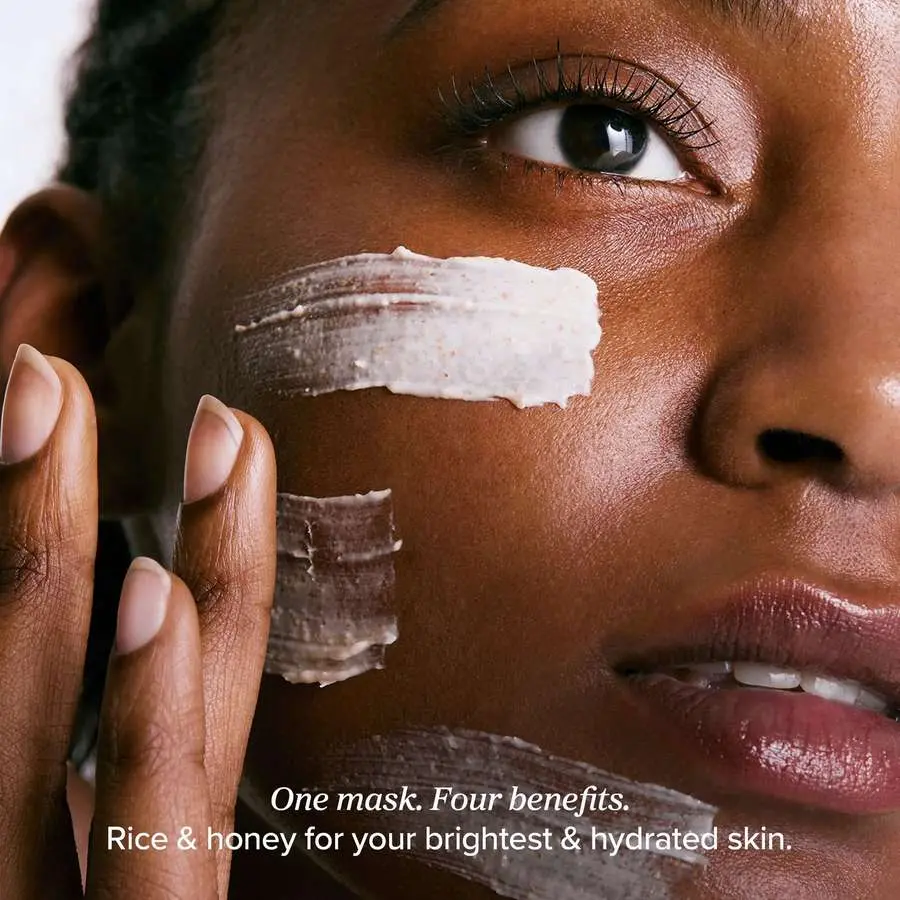 ground-rice-honey-glow-mask-3.webp
