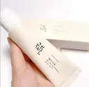 واقي شمس بيوتي اف جونسون